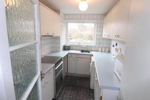 2 bedroom flat for sale, Fairbank Avenue, Orpington BR6