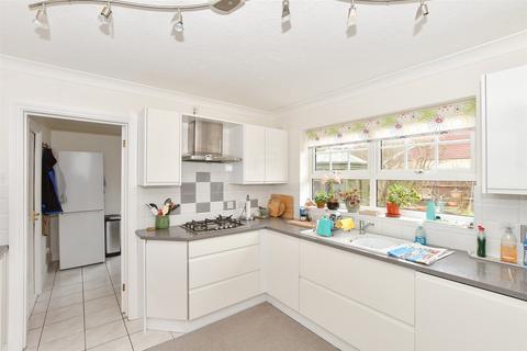 4 bedroom detached house for sale, Larkspur Way, Southwater, Horsham, West Sussex