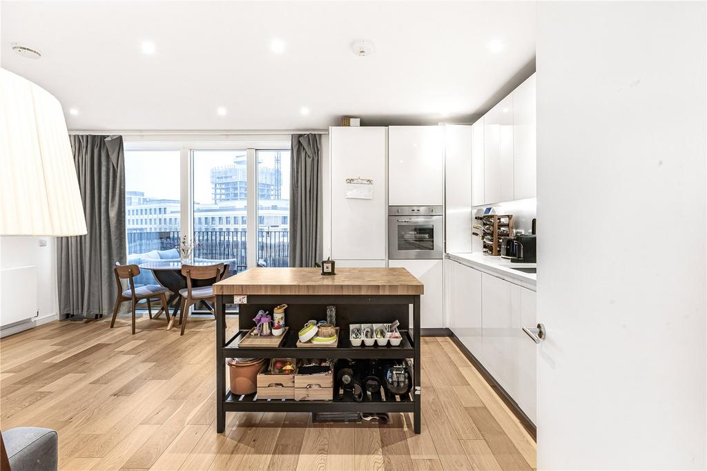 Dining Kitchen Area