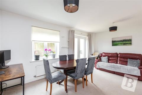 3 bedroom semi-detached house for sale, Mellowes Road, Hornchurch, RM11