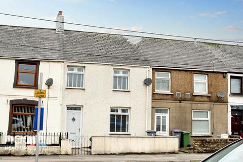 3 bedroom terraced house to rent, Stafford Road, PONTYPOOL