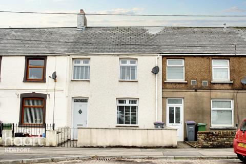 3 bedroom terraced house to rent, Stafford Road, PONTYPOOL