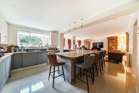 5 bedroom detached house for sale, Swiss Close, Boundstone, Farnham, Surrey, GU10