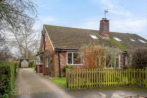 3 bedroom semi-detached bungalow for sale, Middlewood Close, Rufforth, York