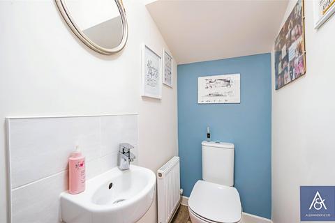5 Ariel Lane, Brackley, NN13 6FR