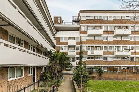 1 bedroom flat for sale, Pownall Road, London E8