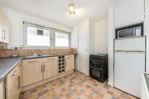 1 bedroom flat for sale, Pownall Road, London E8