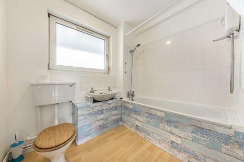 Flat 40, Debenham Court Pownall Road, London, E8 4PZ