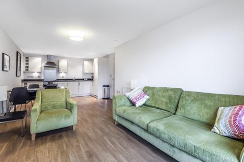 2 bedroom flat to rent, Homesdale Road Bromley BR2