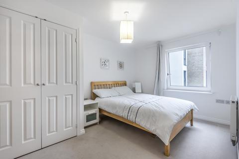 2 bedroom flat to rent, Homesdale Road Bromley BR2