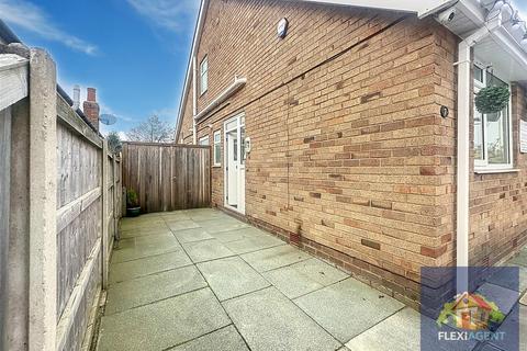 4 bedroom semi-detached house for sale, Fylde Road, Southport PR9