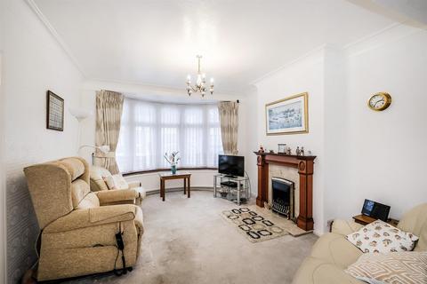 3 bedroom house for sale, Ainslie Wood Gardens, Chingford