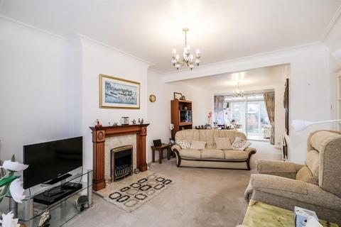 3 bedroom house for sale, Ainslie Wood Gardens, Chingford