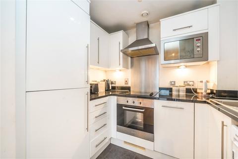 2 bedroom apartment for sale, Jupiter House, St Luke's Square, London E16