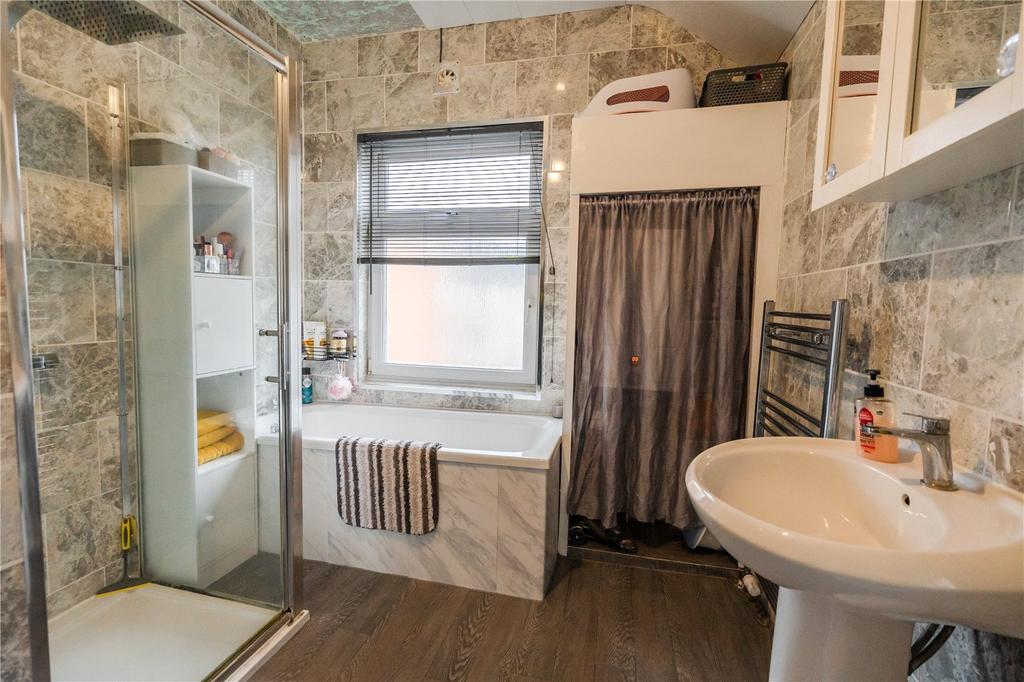 Bathroom (2)