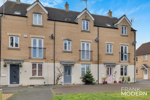 4 bedroom terraced house for sale, Whitby Avenue, Eye, PE6