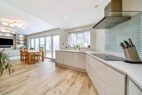 5 bedroom semi-detached house for sale, Staines Road East, Sunbury-On-Thames, TW16