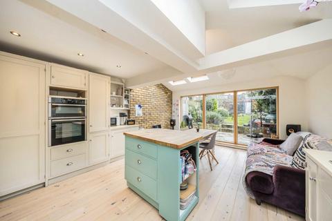 3 bedroom house for sale, Haliburton Road, St Margarets TW1