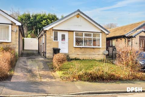 2 bedroom bungalow for sale, Stonebridge Grove, Farnley, Leeds