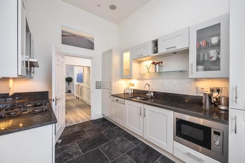 3 bedroom apartment for sale, High Street, Esher, Surrey, KT10