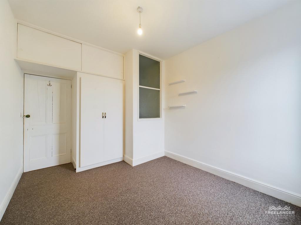 Bedroom 2a