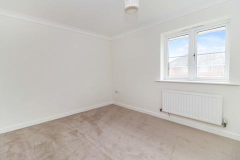 2 bedroom flat for sale, Wharf Way, Hunton Bridge, WD4