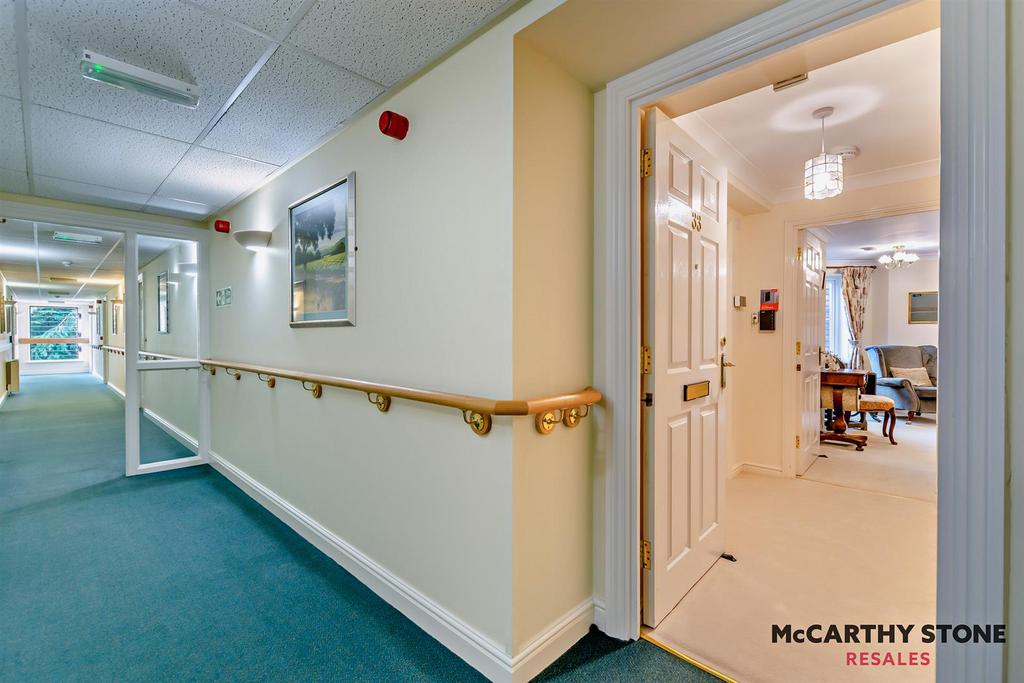 8627110-interior19-800.jpg