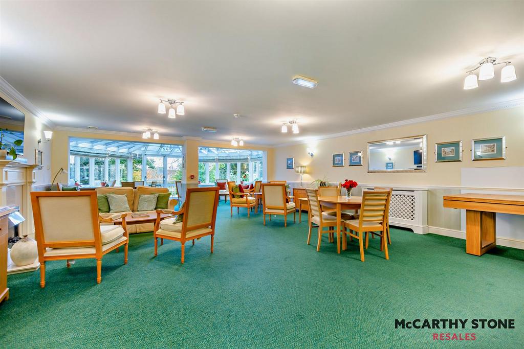 8627110-interior01-800.jpg
