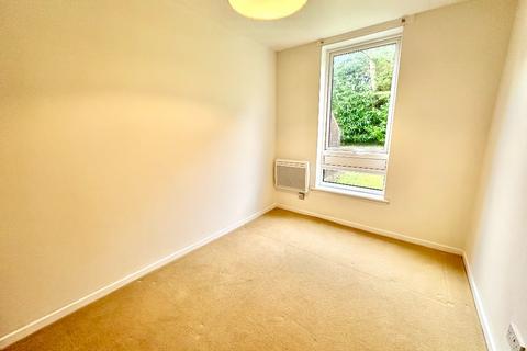 2 bedroom flat to rent, Clarence Gardens, Hyndland, Glasgow, G11