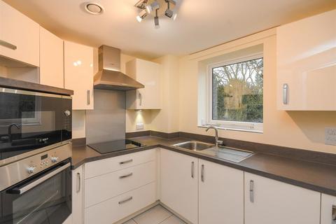 1 bedroom retirement property for sale, 54 Thorneycroft, Wood Road, Tettenhall, Wolverhampton, WV6 8PR