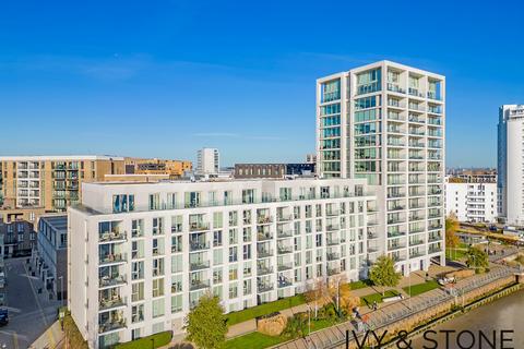 3 bedroom apartment for sale, 2 Royal Wharf Walk, London, Greater London, E16