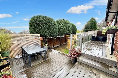 3 bedroom detached house for sale, Sandy Meade, Prestwich, M25