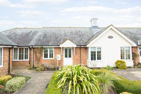 2 bedroom bungalow for sale, 21 School Lane, Canterbury, CT2