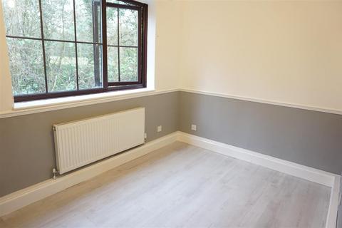 1 bedroom flat to rent, Avonbank Close, Redditch