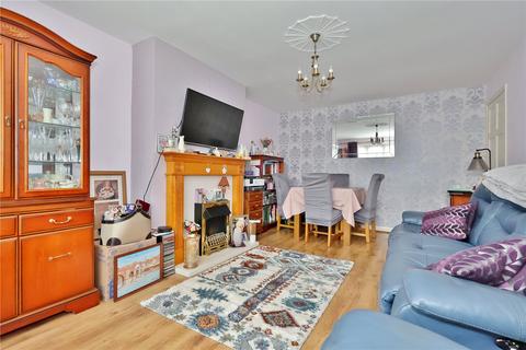 2 bedroom maisonette for sale, Hermitage Woods Crescent, Woking, Surrey, GU21