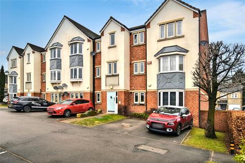 2 bedroom apartment for sale, Fielding Court, Morley, Leeds