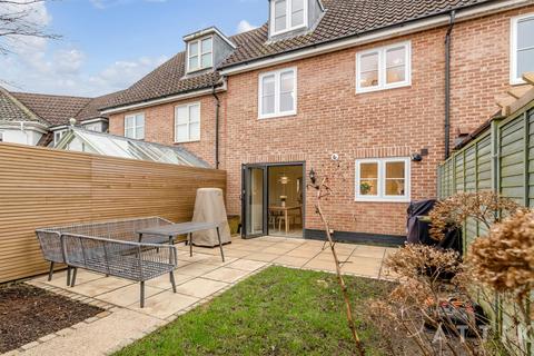 3 bedroom townhouse for sale, Bromedale Avenue, Mulbarton, Norwich