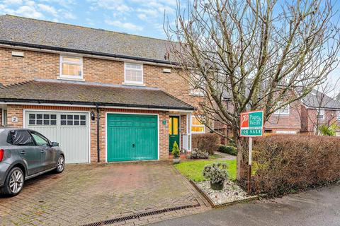 3 bedroom semi-detached house for sale, Cutbush Close, Harrietsham, Maidstone