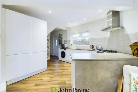 76 Stoke Green, Coventry, CV3 1FP