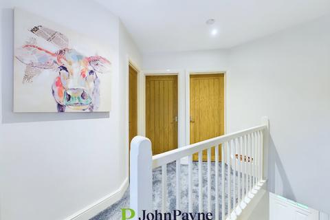 76 Stoke Green, Coventry, CV3 1FP