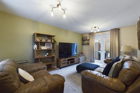 5 Cotton Close, Tyldesley, Manchester, M29 8FB