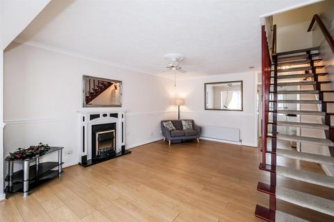 15 Field Close, London, E4 9DJ