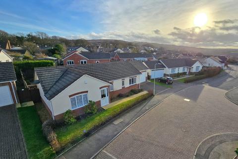 12 Baldwin Drive, Okehampton, EX20 1UH