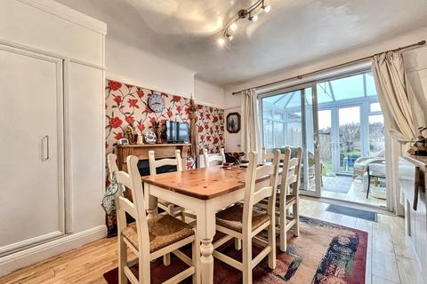 52 Ashford Road, Bournemouth, BH6 5QD