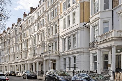 2 bedroom flat for sale, Courtfield Gardens, London SW5