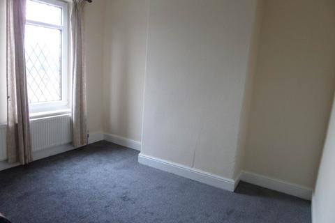 2 bedroom terraced house to rent, Sheffield Road, Birdwell, Barnsley