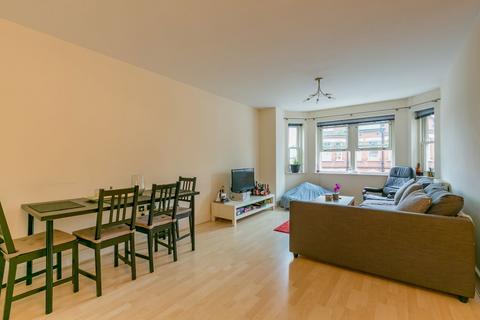 3 bedroom flat for sale, York Road, Guildford, GU1