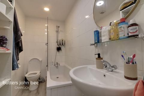 2 bedroom flat for sale, Bloxwhich Road, Walsall