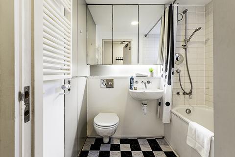 undefined,  Delancey passage, Camden, London NW1