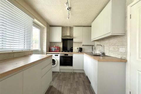 2 bedroom semi-detached house for sale, Peregrine Way, Kessingland, Lowestoft, Suffolk